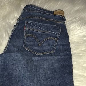 Levi’s Capri Jeans